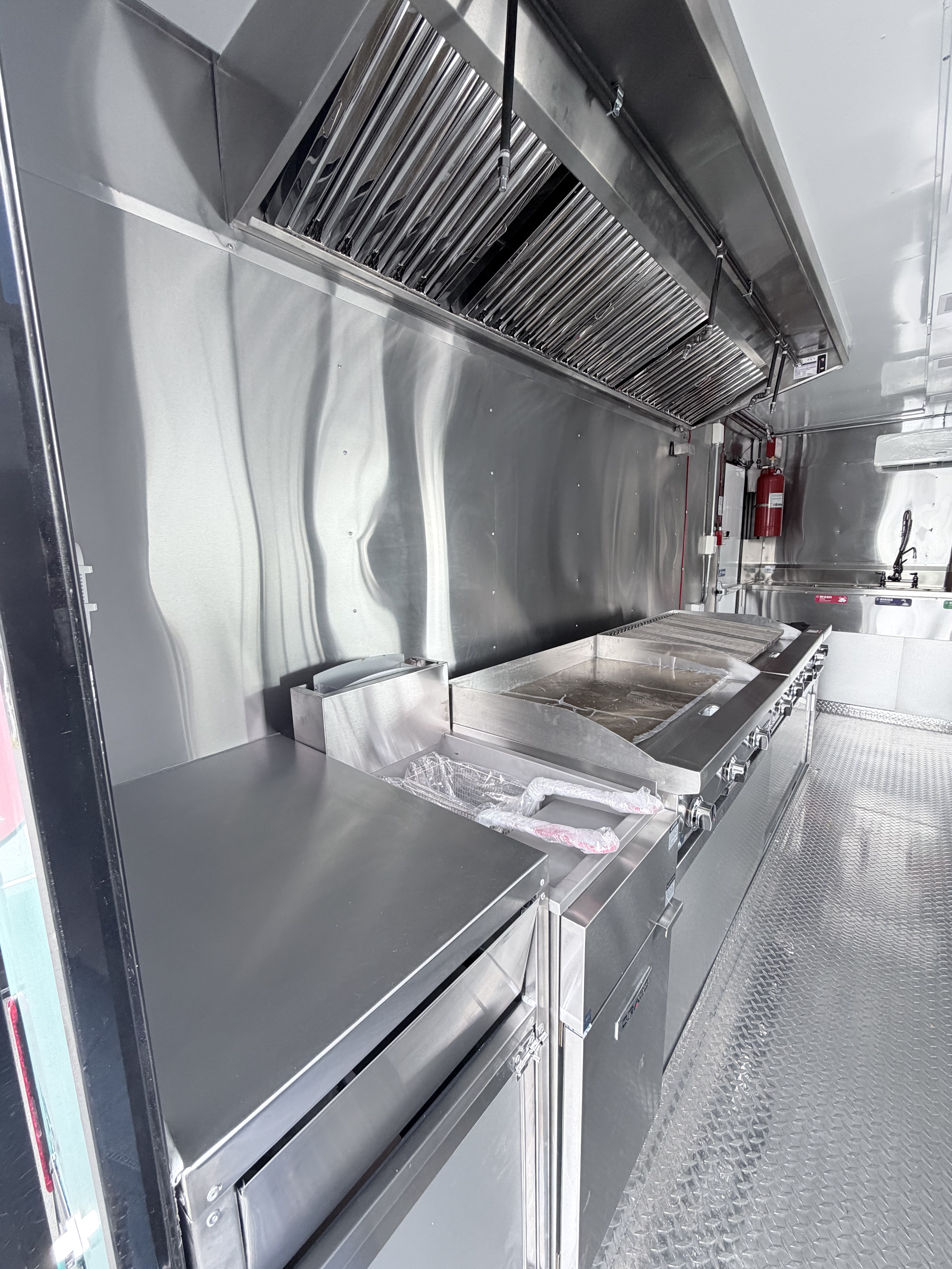 Stainless kitchen install