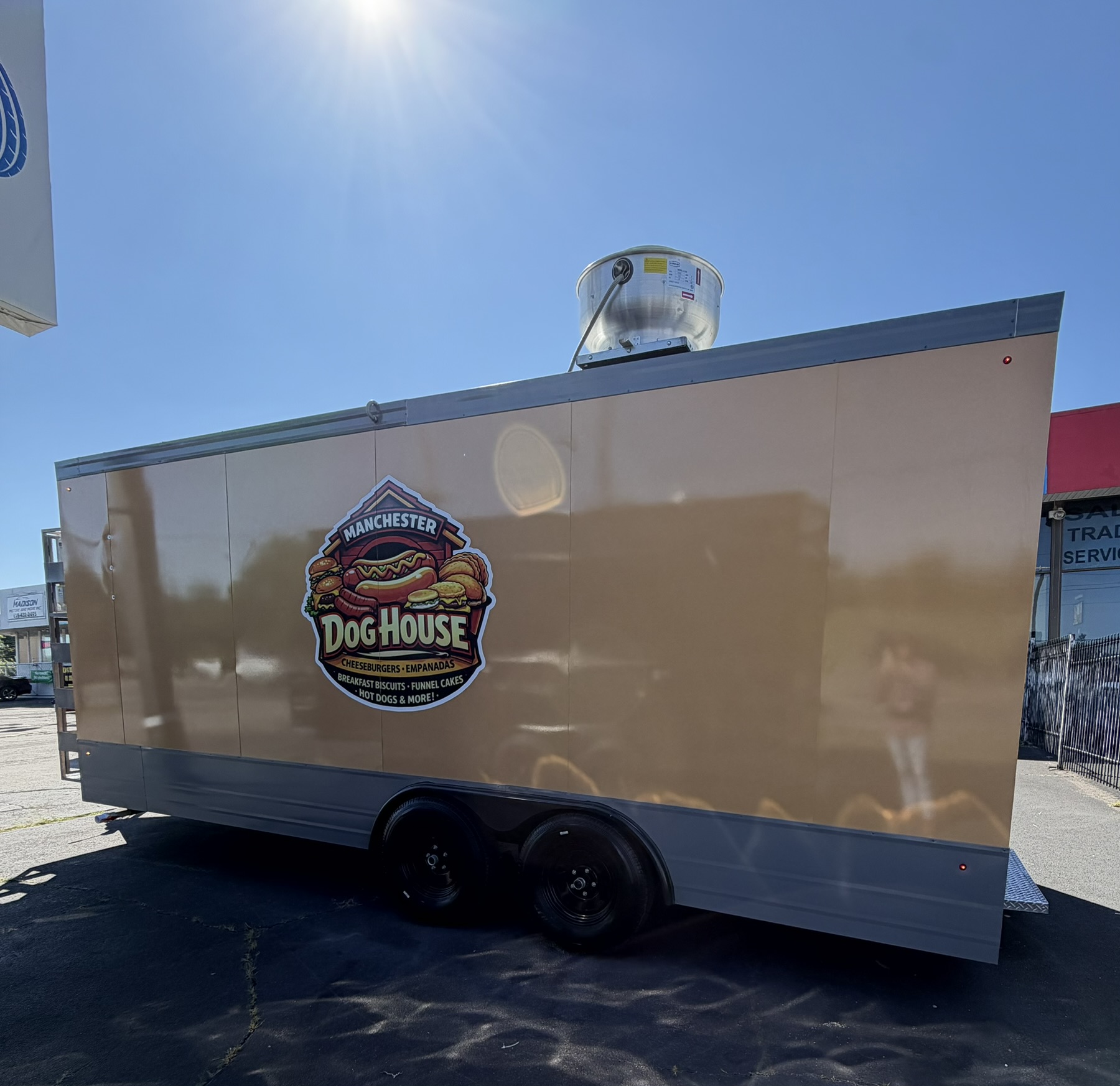 Dog House Manchester custom food trailer photo 19