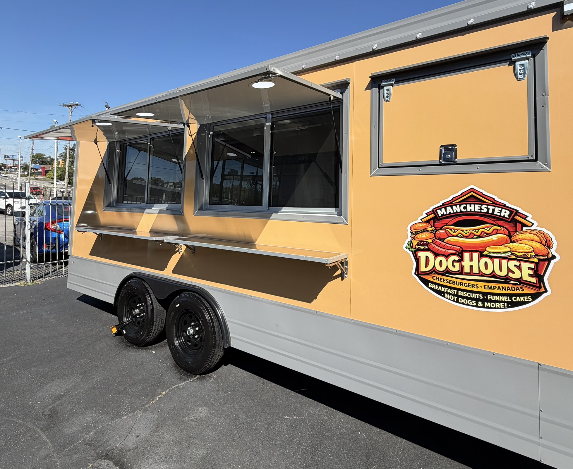 Dog House Manchester custom food trailer photo 8