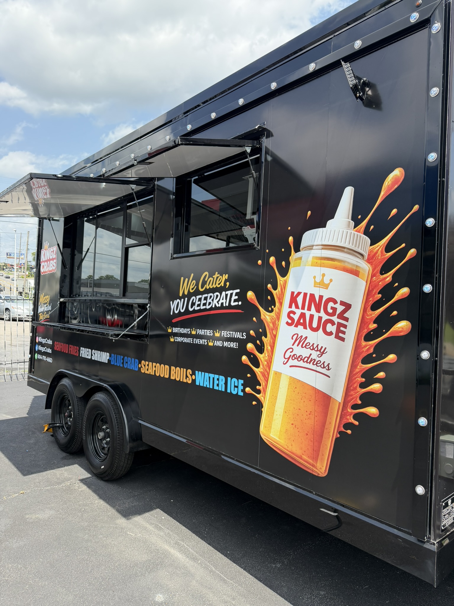 Kingz Crabz custom food trailer photo 3