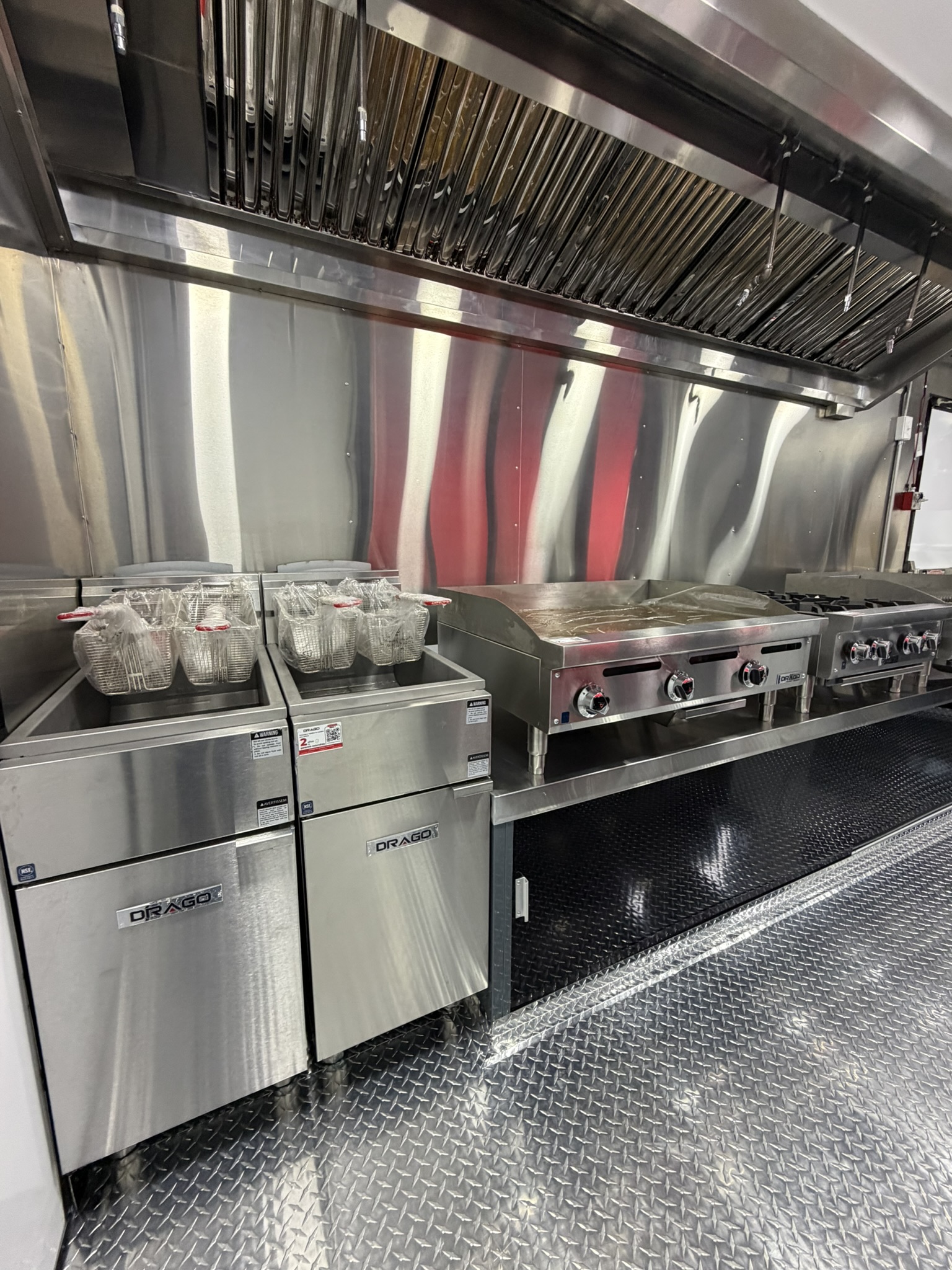 Grey Custom Build custom food trailer photo 4