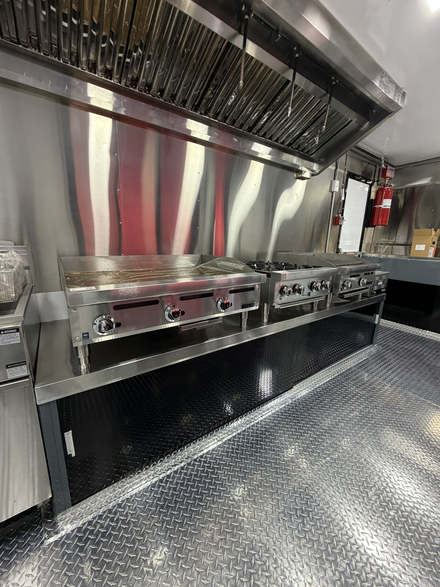 Grey Custom Build custom food trailer photo 5